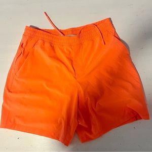 Lululemon Pace Breaker Short 7" size L